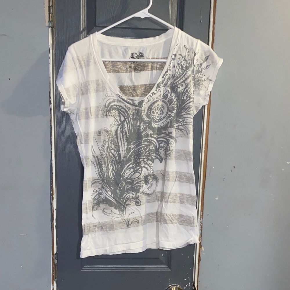 Women's White and Gray Graphic Top